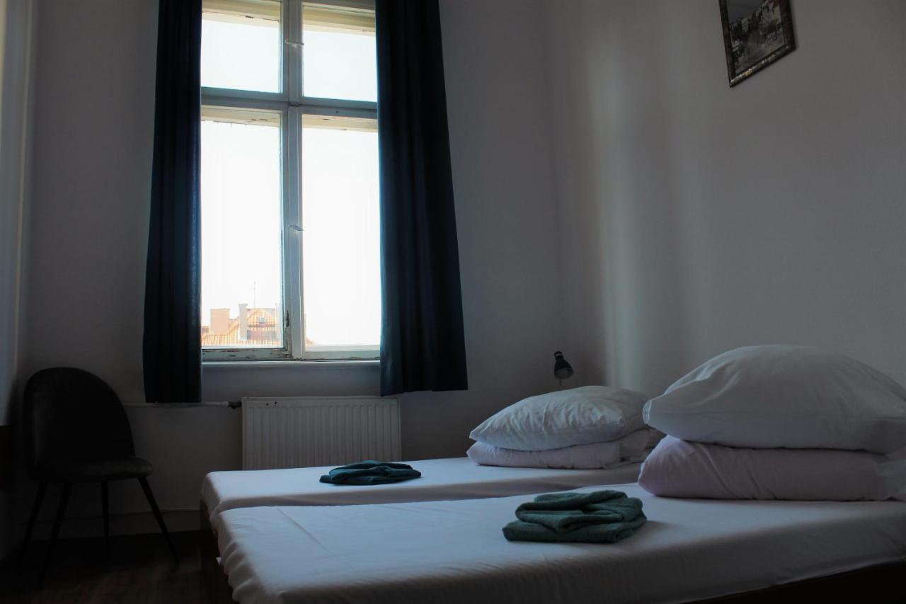 Bed and Breakfast Galeona à Elbląg Extérieur photo