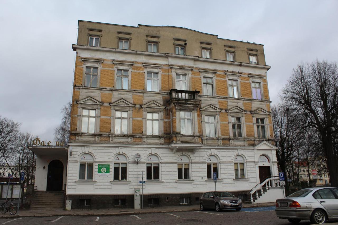Bed and Breakfast Galeona à Elbląg Extérieur photo